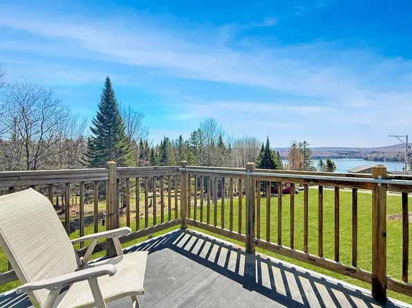 22 Joe Alger Road, Pittsburg, NH 03592