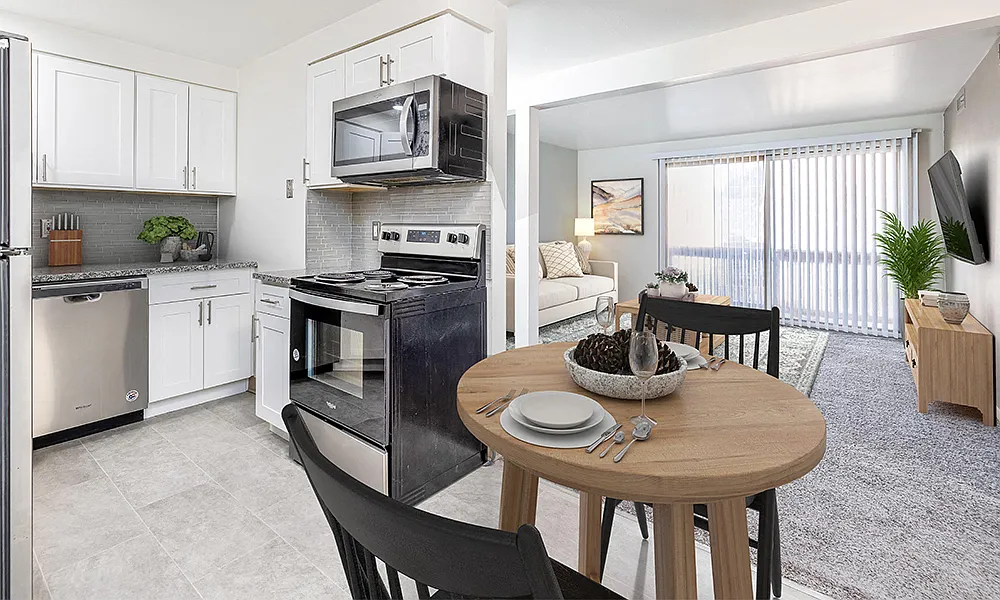 Idylwood Resort Apartment Homes — Photo 4