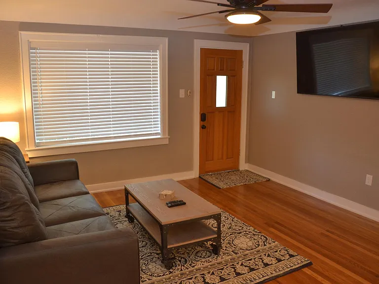1206 N Kentucky Ave — Photo 5