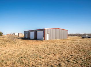 1040 S County Rd, Stanton, TX 79782