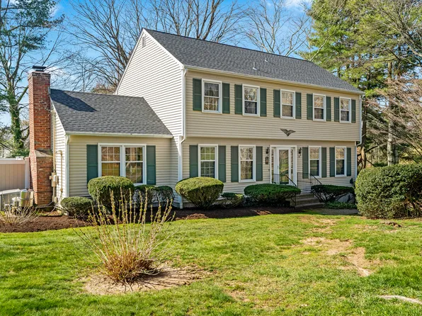 10 Nut Plains Road West, Guilford, CT 06437