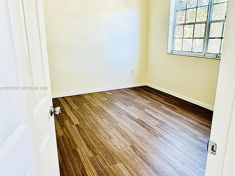 220 SW 116th Ave #15207 — Photo 8