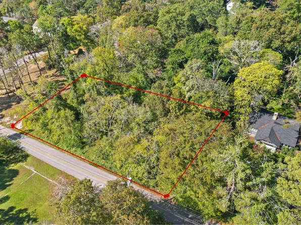 1212 Cinderella Rd, Lookout Mountain, GA 30750