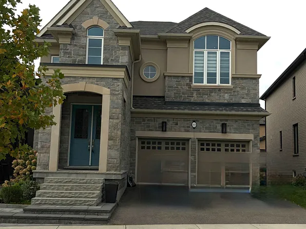 4030 Phoenix Way, Oakville, ON L6H 3R1