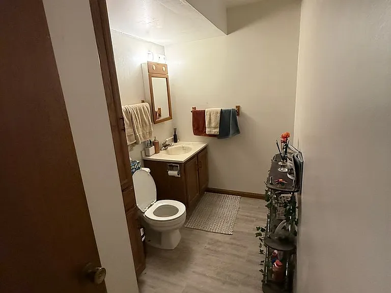 1214 Vattier St — Photo 29