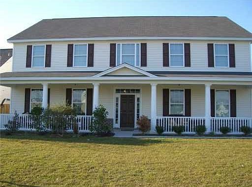 Great looking,very large home w/ lowcountry porch on corner lot