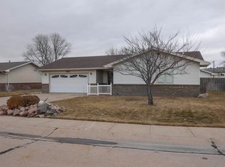3911 W Redwood Dr., North Platte, NE 69101