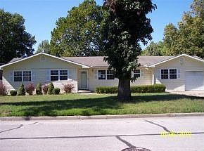 2nd image of 1715 Glenwood Pl