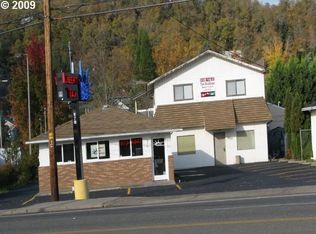 870 NW Garden Valley Blvd, Roseburg, OR 97470