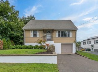 200 Greenwood St, Bridgeport, CT 06606