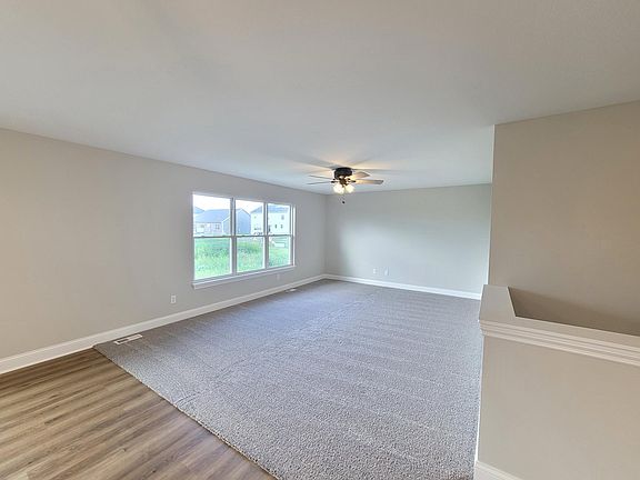4th image of 9316 Village Meadows Dr