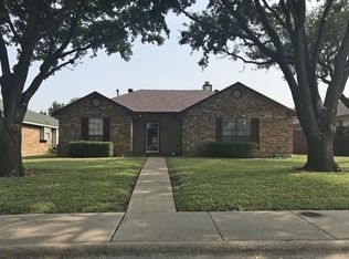 708 Retriever Ln, Mesquite, TX 75150