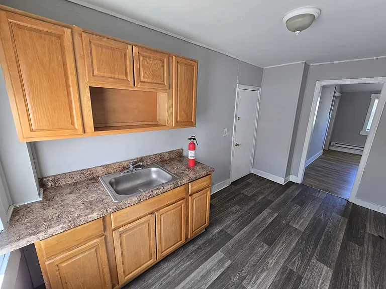 908 Keystone Rd — Photo 10