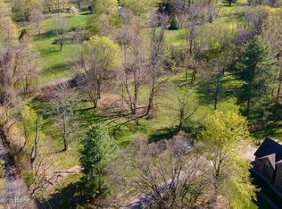 7902 Wolf Pen Branch Rd, Prospect, KY 40059