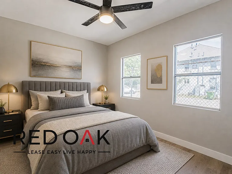 424 E 20th St #428.5 — Photo 3