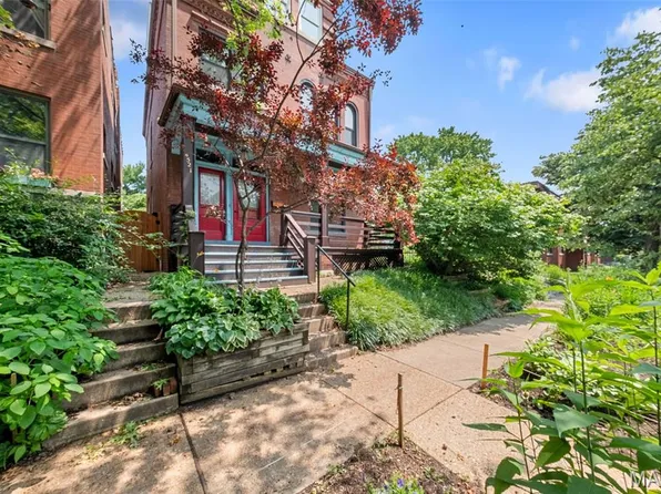 4521 Arco Ave, Saint Louis, MO 63110