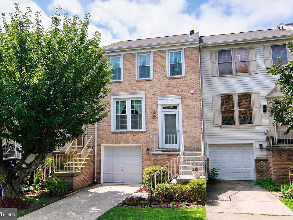 1st image of 717 Herndon Woods Ct
