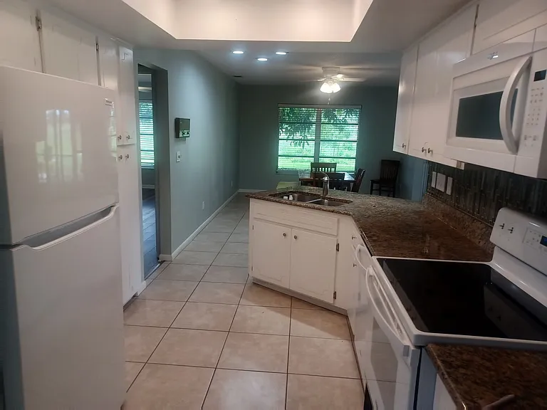 3727 Palm Tree Blvd — Photo 3