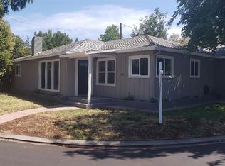 1112 Half Moon Dr, Modesto, CA