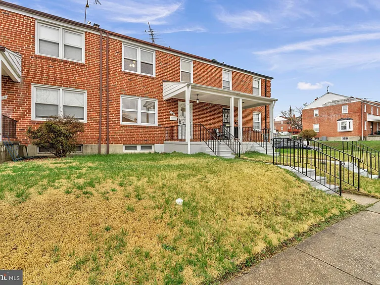 5520 Sagra Rd — Photo 3