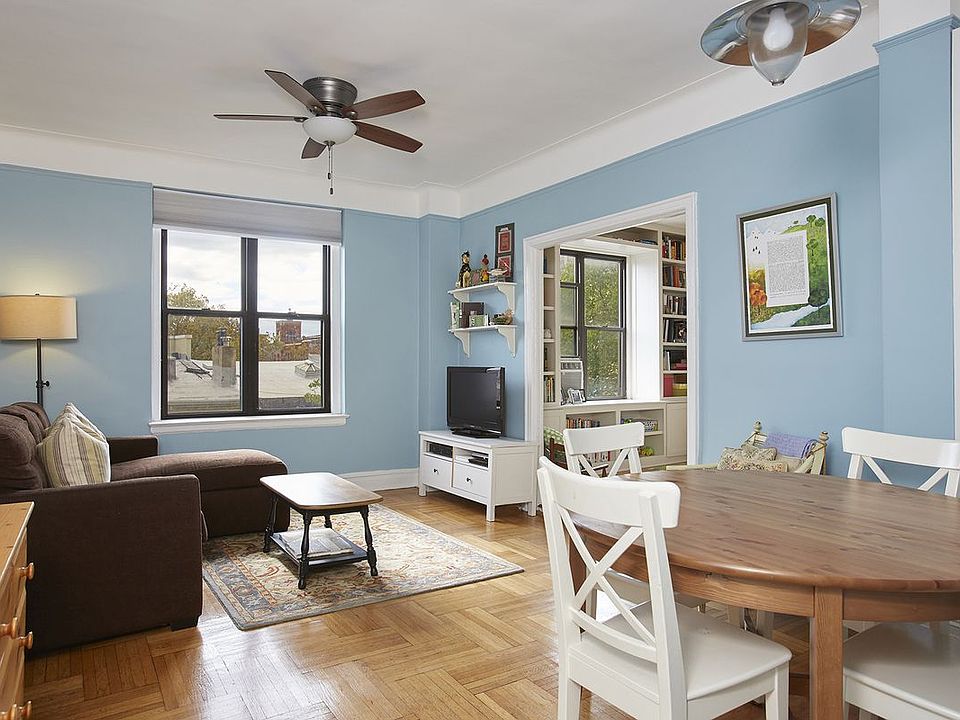 1st image of 2 Grace Ct APT 2E