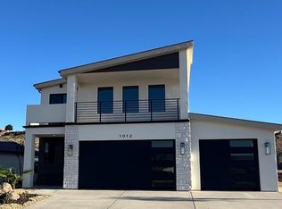 1012 E Coyote Crest Dr, Washington, UT 84780