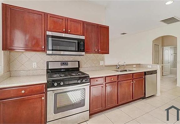 3rd image of 20158 Bay Cedar Ave