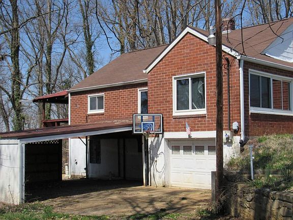 2nd image of 3924 Bond Dr