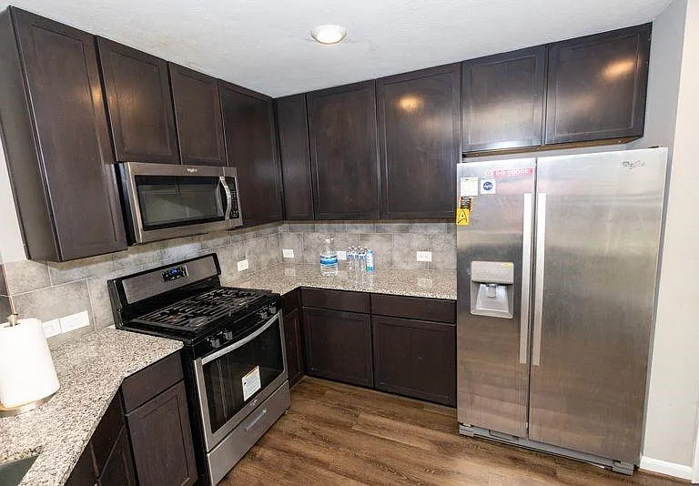 8932 Hollister Commons Ln — Photo 5
