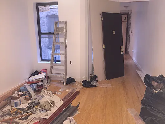 Rented by The Ave Agency, LLC | media 6