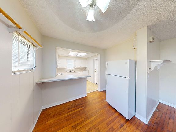 5th image of 801 W Princeton St