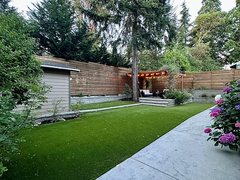 230 SW 142nd St — Photo 10