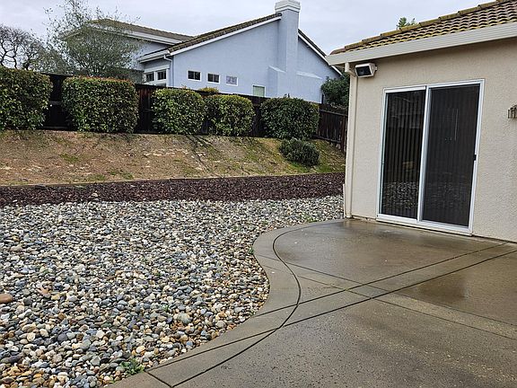 4th image of 7461 Callaway Dr