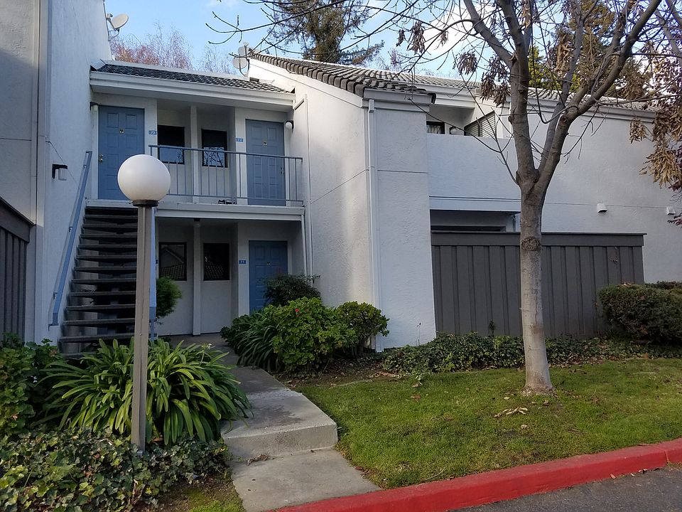 1st image of 1055-71 N Capitol Ave