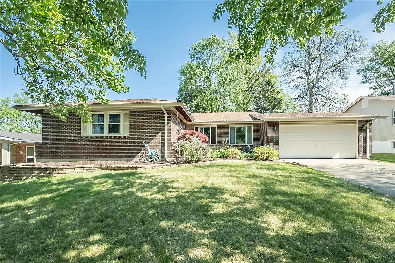 12341 Betsy Ross Ln photo 1