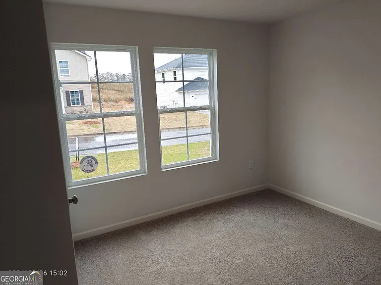 556 Pemberton St — Photo 6