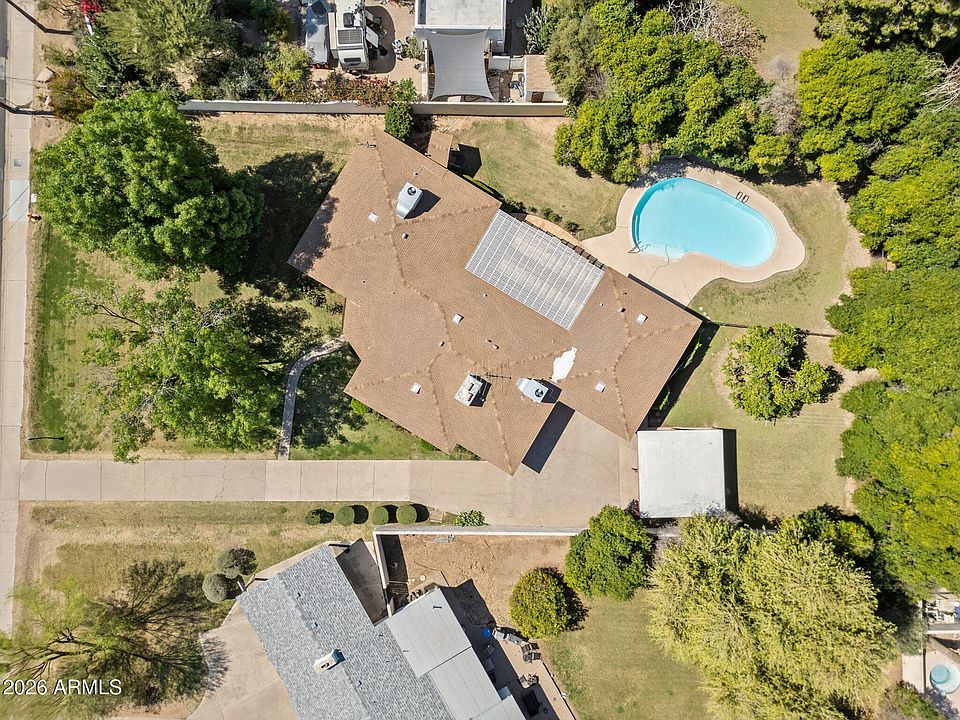 1st image of 102 E Bethany Home Road Road