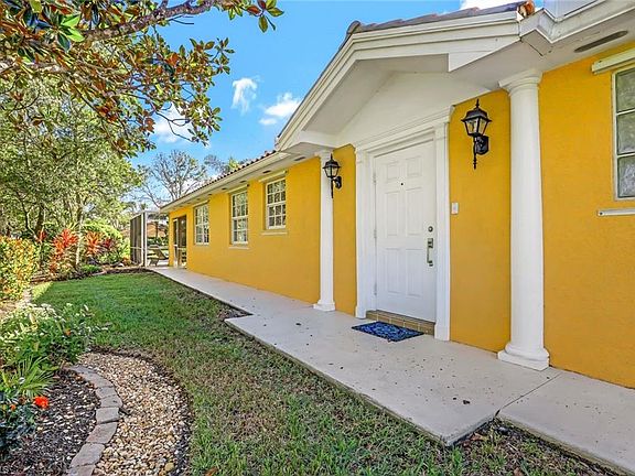 4th image of 28005 Boccaccio WAY