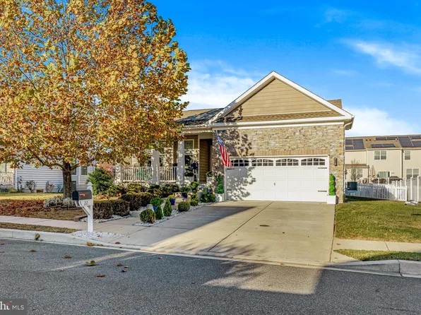 22 Paulette Dr, Smyrna, DE 19977