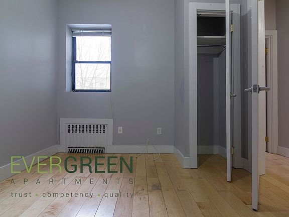 3rd image of 415 Chauncey St APT 3D