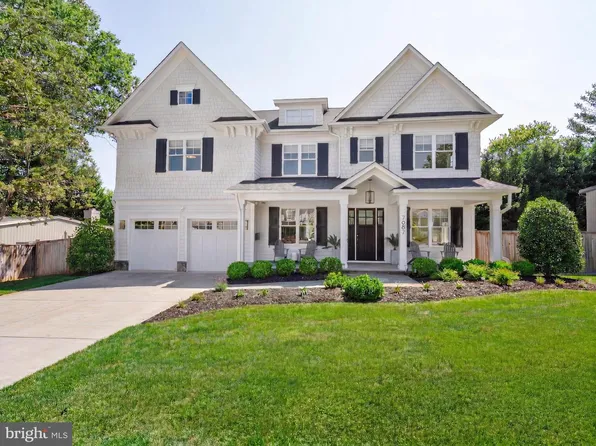 7607 Hemlock St, Bethesda, MD 20817