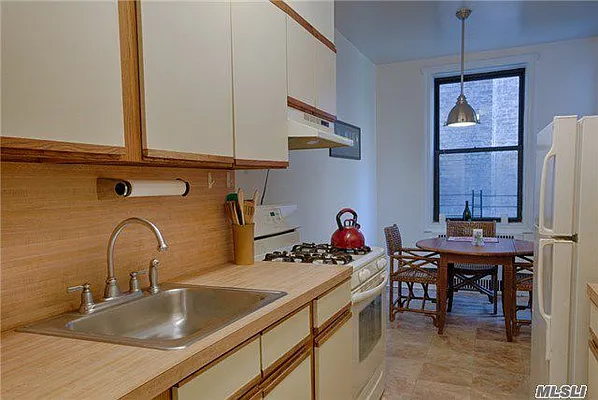 Sold by Charles Rutenberg Realty, Inc. | media 18