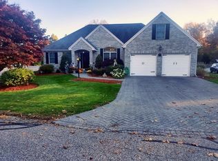 19 Maple Ln, Millbury, MA 01527