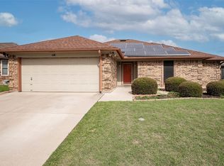 7812 Mallard Ln, Watauga, TX 76148