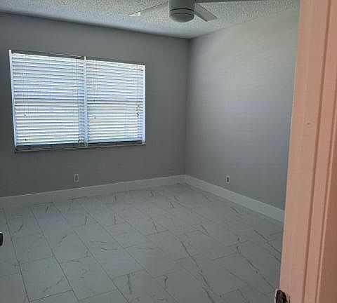 4th image of 9448 Saddlebrook Dr