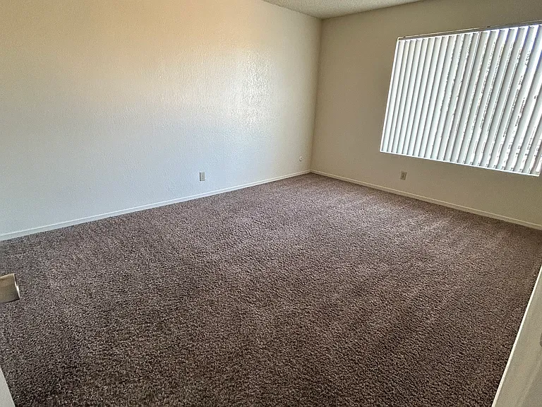 Park Place Apartments — Photo 18