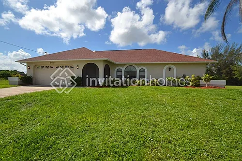 808 SW 7th Ter Photo 1