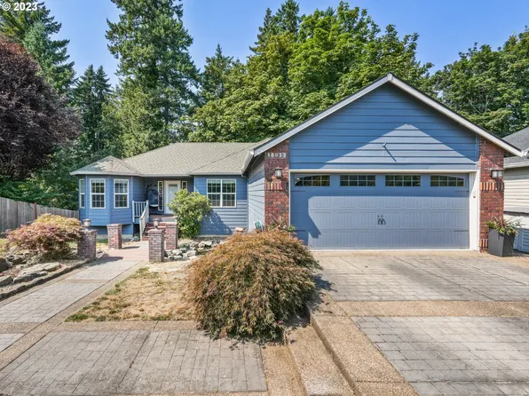 18033 Chickaree Dr, Oregon City, OR 97045