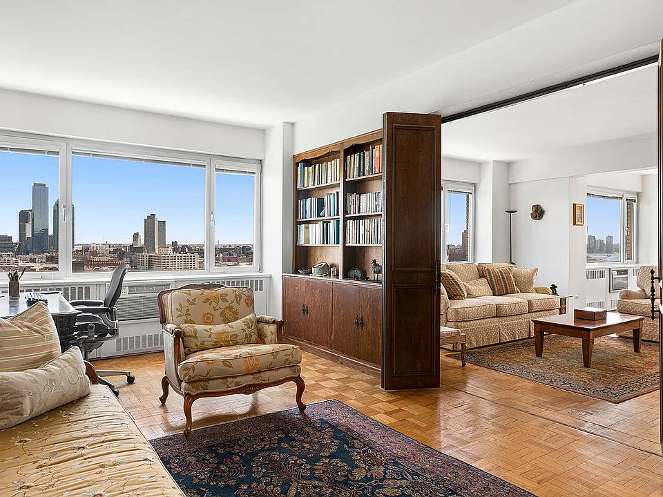 1st image of 45 Sutton Pl S #17FSPL