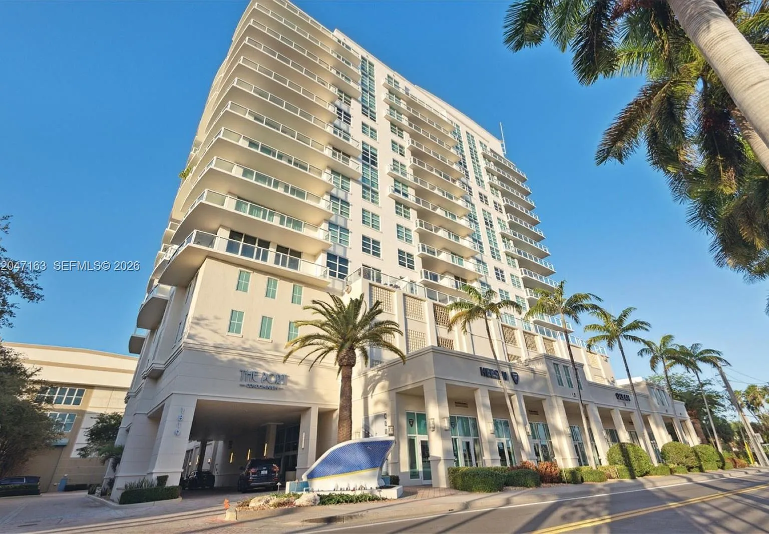 The Port Residences — Photo 1